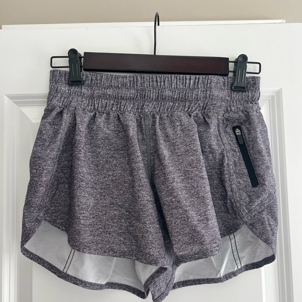 Women's Heather Gray lululemon tracker short